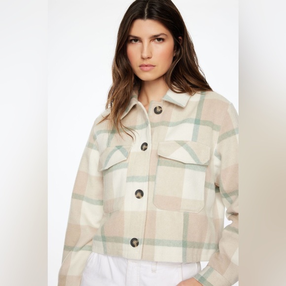 SOLD // Dynamite // Sz S // Cropped Shacket - Picture 1 of 3